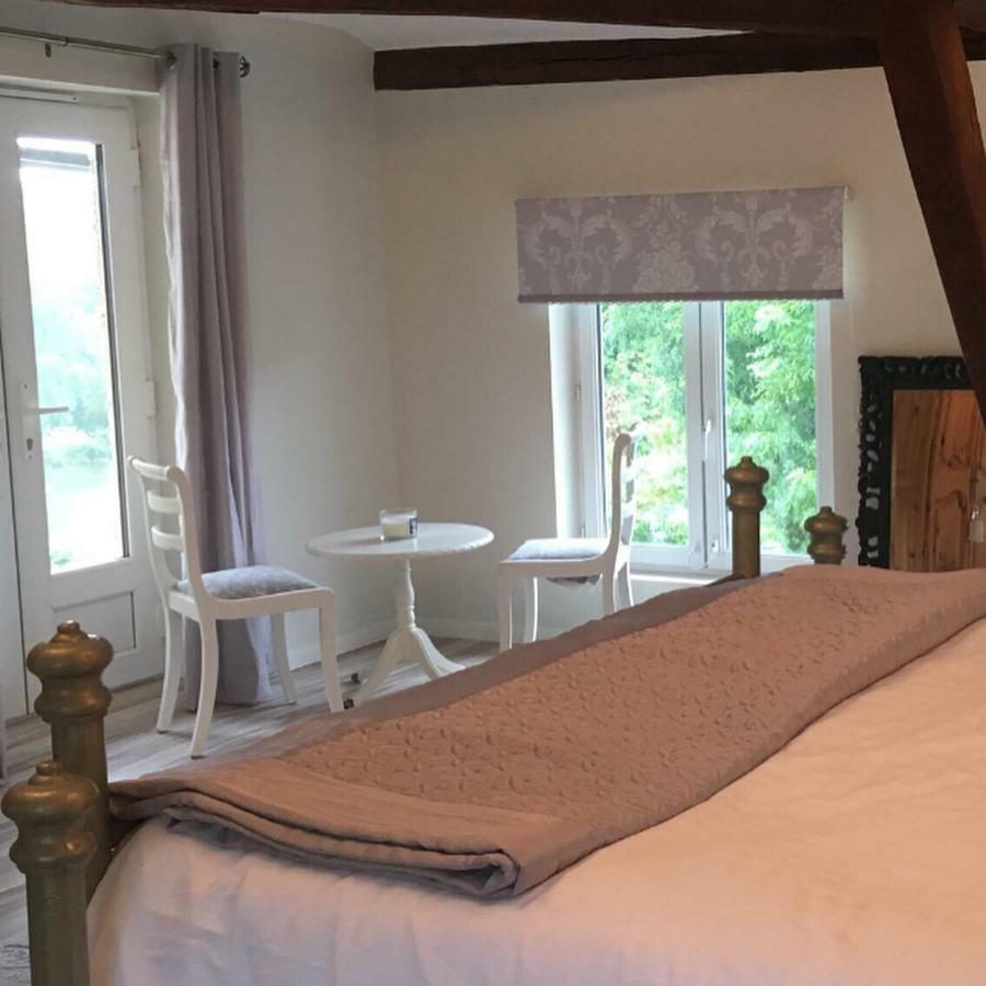 Chez Broche Bed & Breakfast Mazerolles  Exterior foto